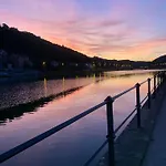Riverbank Séjour chez l'habitant Namur