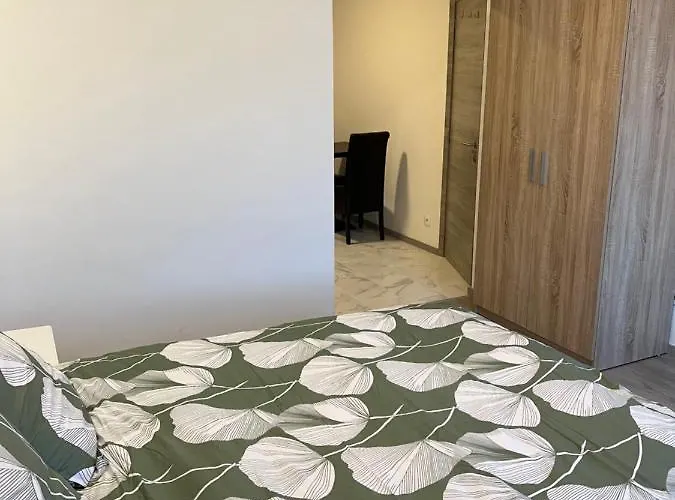 Riverbank ホームステイ