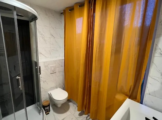 Riverbank ホームステイ