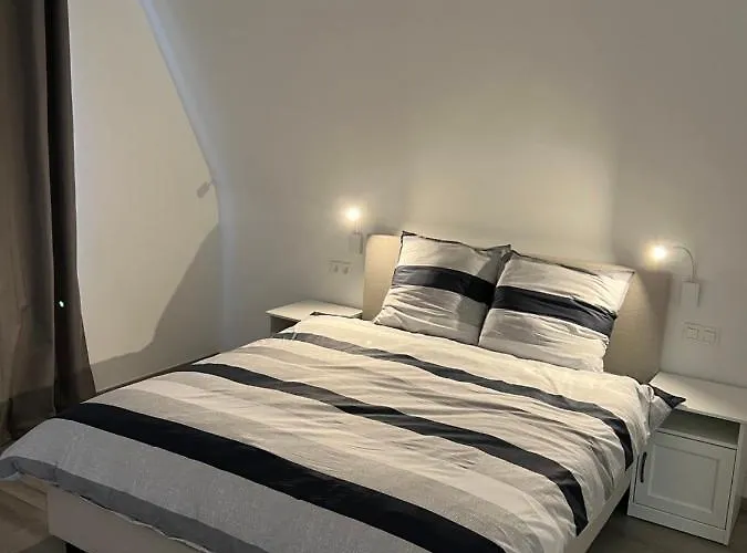 Riverbank * ナミュール